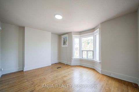 Photo 8 at 1063 Dufferin Street, Junction, Toronto
