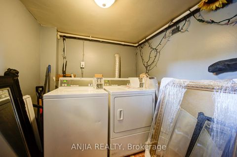 Photo 11 at 1063 Dufferin Street, Junction, Toronto