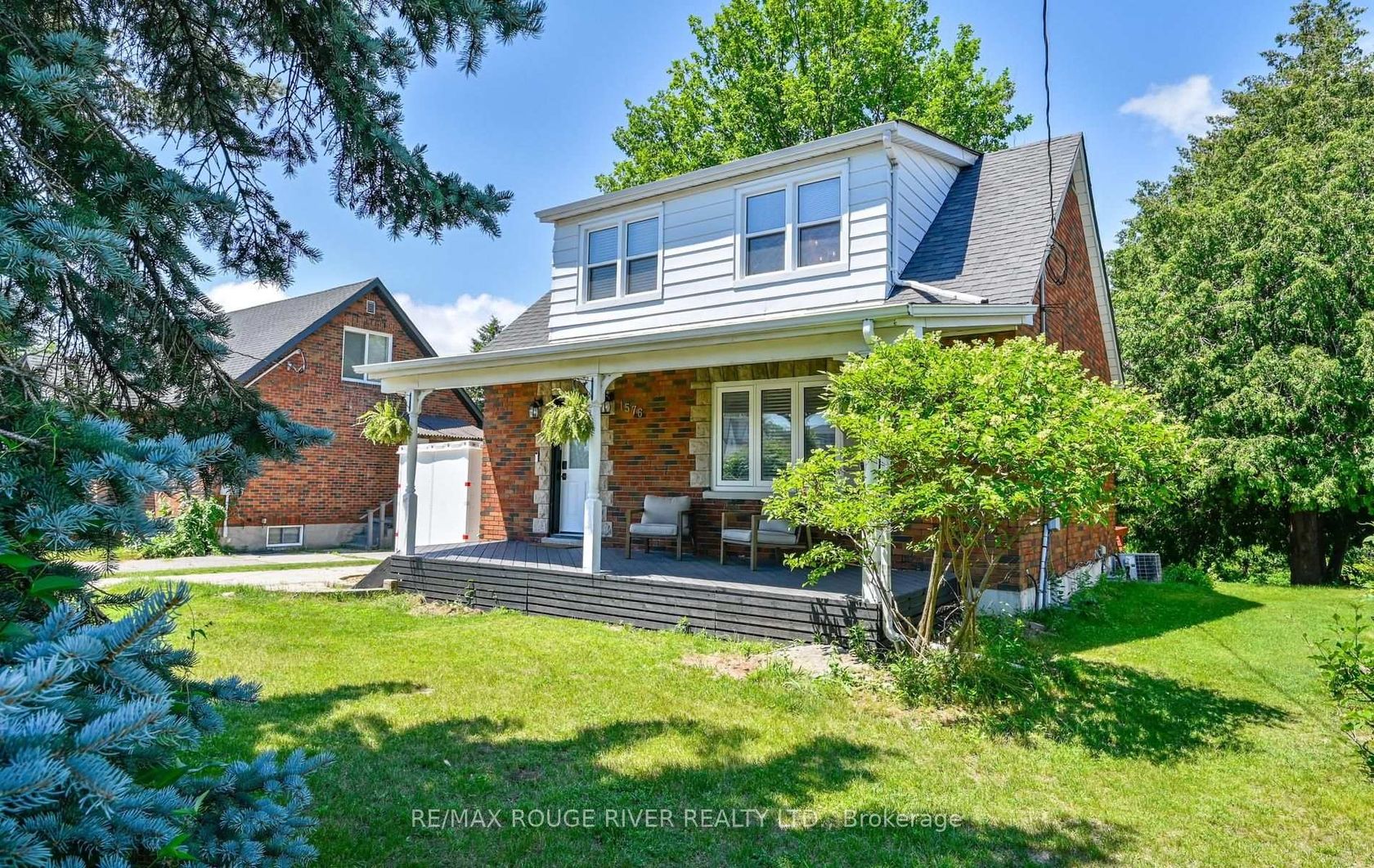 1576 Highway 2 Road, Courtice, Clarington 