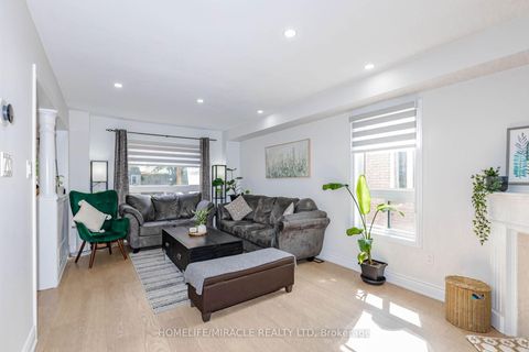 Photo 5 at 5 Trask Drive, Ardagh, Barrie
