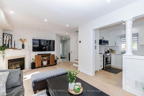 Photo 10 at 5 Trask Drive, Ardagh, Barrie