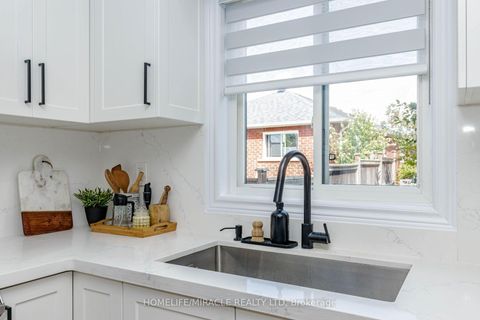 Photo 16 at 5 Trask Drive, Ardagh, Barrie