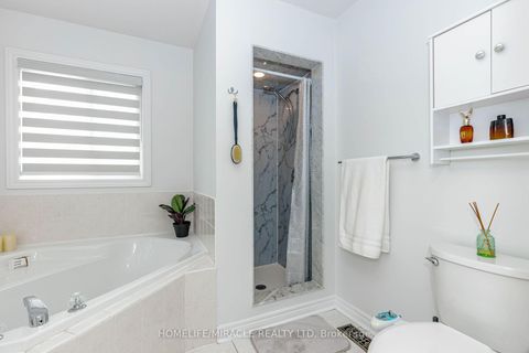 Photo 25 at 5 Trask Drive, Ardagh, Barrie