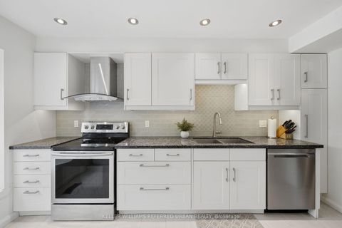 Photo 12 at 11 Gypsy Roseway, Willowdale East, Toronto