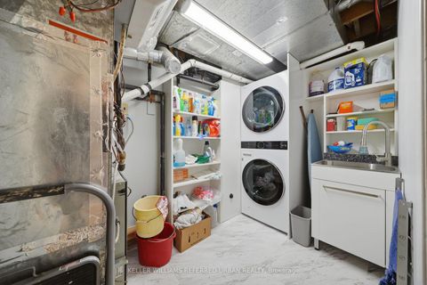 Photo 36 at 11 Gypsy Roseway, Willowdale East, Toronto