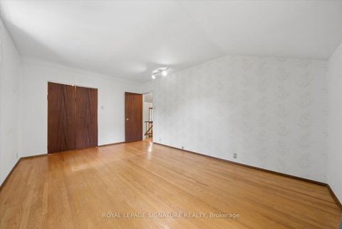 Photo 19 at 17 Lesterwood Crescent, Bendale, Toronto