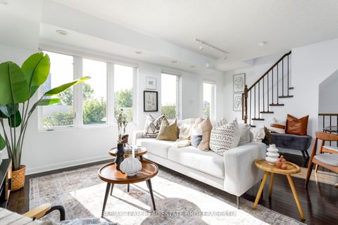 Photo 5 at 258 - 8 Foundry Avenue, Junction, Toronto