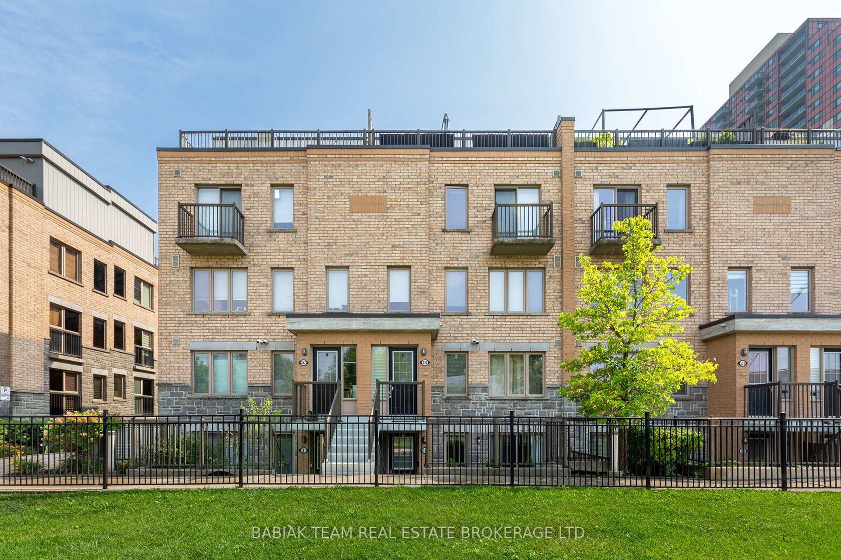 258 - 8 Foundry Avenue, Junction, Toronto 