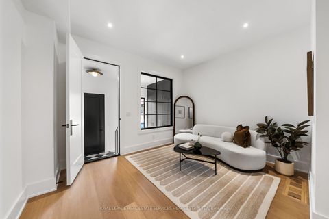 Photo 5 at 27 Taunton Road, Mount Pleasant East, Toronto