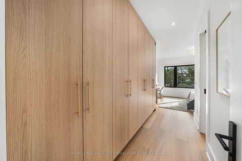 Photo 19 at 27 Taunton Road, Mount Pleasant East, Toronto