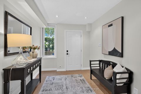 Photo 5 at 7B Crawford Street, Niagara, Toronto