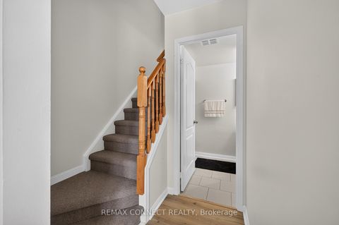 Photo 18 at 7B Crawford Street, Niagara, Toronto