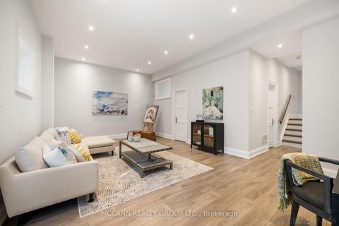 Photo 31 at 15 Belsize Drive, Mount Pleasant West, Toronto