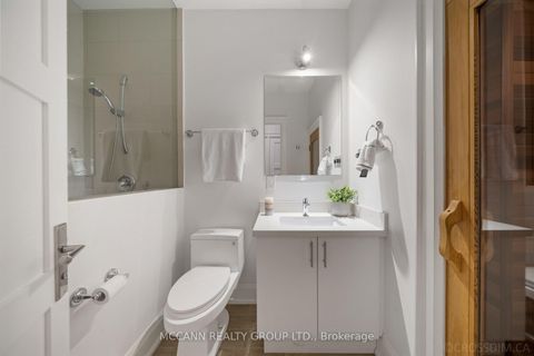 Photo 34 at 15 Belsize Drive, Mount Pleasant West, Toronto