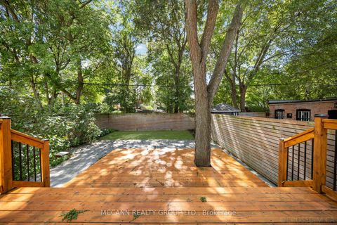 Photo 37 at 15 Belsize Drive, Mount Pleasant West, Toronto