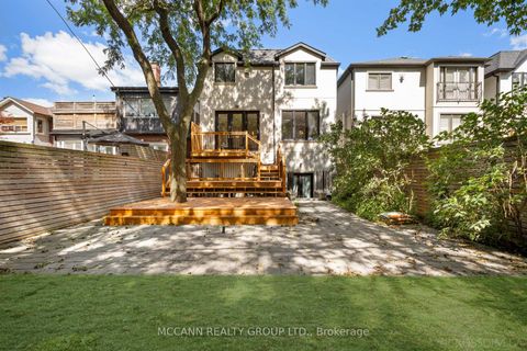 Photo 39 at 15 Belsize Drive, Mount Pleasant West, Toronto