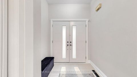 Photo 2 at 492 Pleasant Ridge Avenue, Patterson, Vaughan