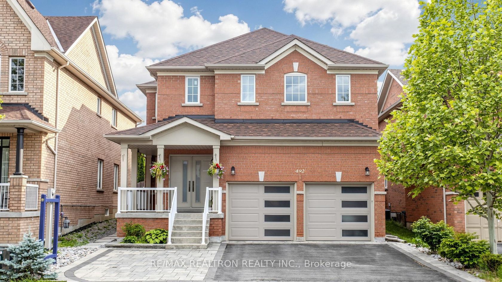 492 Pleasant Ridge Avenue, Patterson, Vaughan photo 2