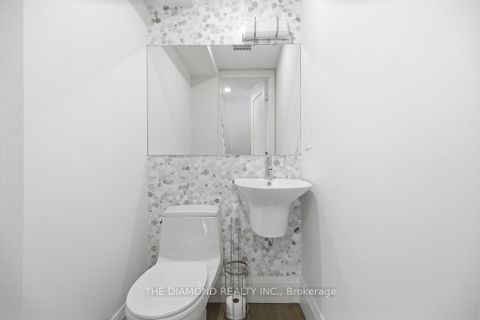 Photo 9 at 188-190 Westminster Avenue, Swansea, Toronto