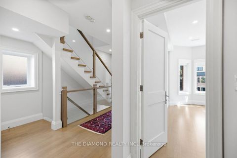 Photo 10 at 188-190 Westminster Avenue, Swansea, Toronto