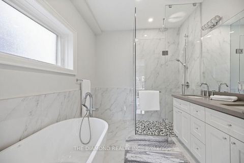 Photo 11 at 188-190 Westminster Avenue, Swansea, Toronto