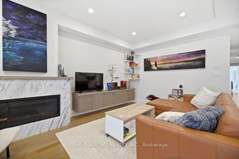 Photo 32 at 188-190 Westminster Avenue, Swansea, Toronto