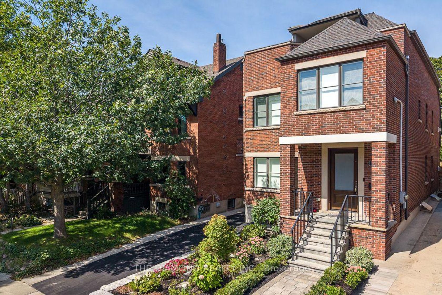 188-190 Westminster Avenue, Swansea, Toronto 