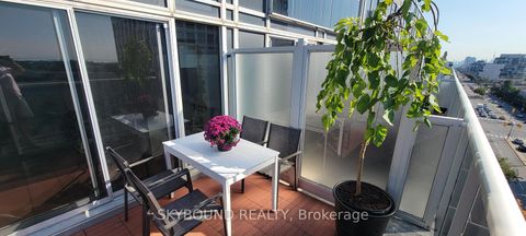 Photo 5 at 919 - 1040 The Queensway, City Centre West, Toronto