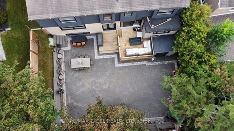 Photo 3 at 16 Aldenham Crescent, Donalda, Toronto
