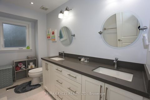 Photo 35 at 16 Aldenham Crescent, Donalda, Toronto