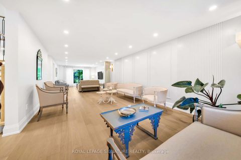 Photo 10 at 16 Ravencliffe Road, Willowbrook, Markham