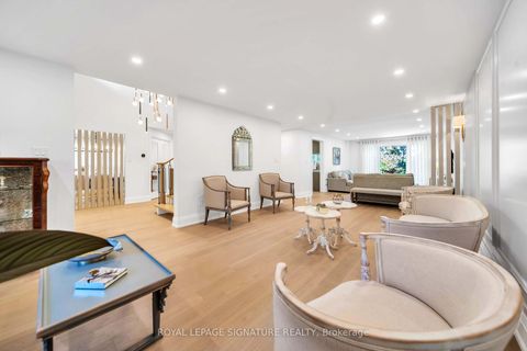 Photo 12 at 16 Ravencliffe Road, Willowbrook, Markham