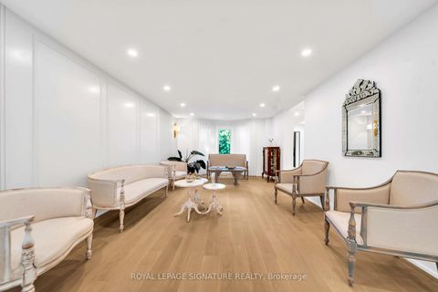 Photo 13 at 16 Ravencliffe Road, Willowbrook, Markham