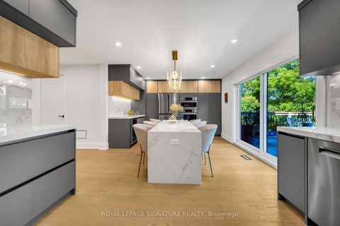 Photo 16 at 16 Ravencliffe Road, Willowbrook, Markham