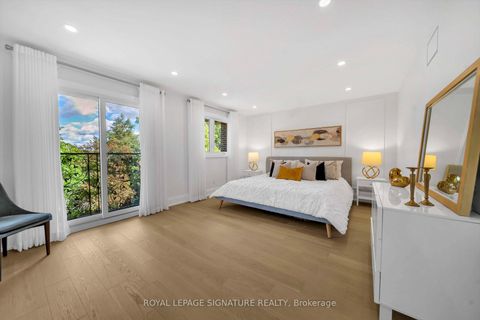 Photo 28 at 16 Ravencliffe Road, Willowbrook, Markham