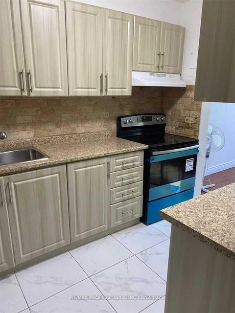 Photo 2 at 310 - 2245 Eglinton Avenue E, Ionview, Toronto