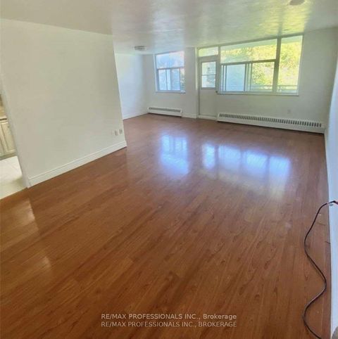Photo 5 at 310 - 2245 Eglinton Avenue E, Ionview, Toronto