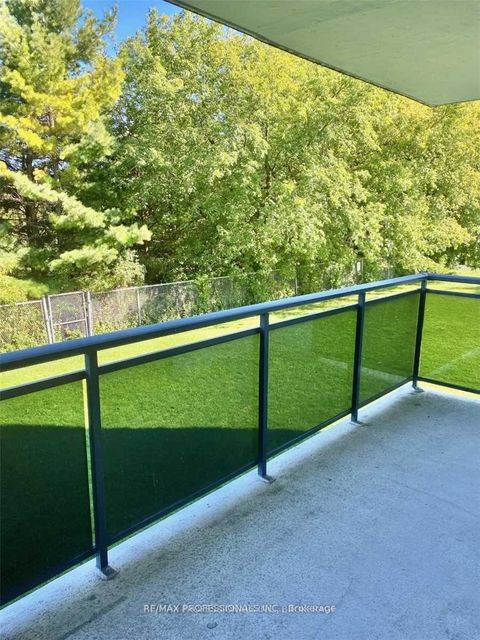 Photo 14 at 310 - 2245 Eglinton Avenue E, Ionview, Toronto
