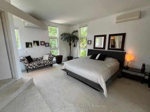 Photo 27 at 90 Berkinshaw Crescent, Don Mills, Toronto