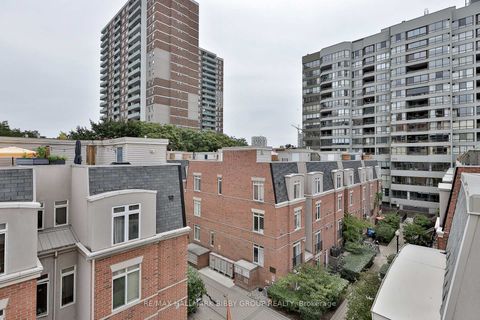 Photo 37 at 317 - 415 Jarvis Street, South St. James Town, Toronto