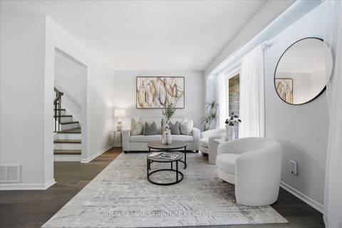 Photo 8 at 22 Snapdragon Drive, Pleasant View, Toronto