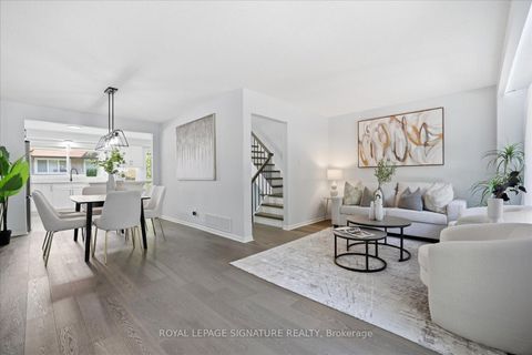 Photo 11 at 22 Snapdragon Drive, Pleasant View, Toronto