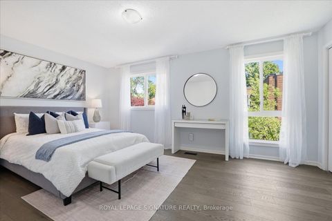 Photo 13 at 22 Snapdragon Drive, Pleasant View, Toronto