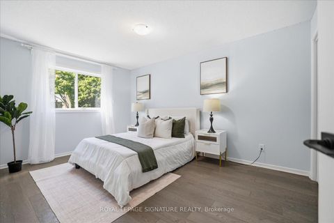 Photo 16 at 22 Snapdragon Drive, Pleasant View, Toronto