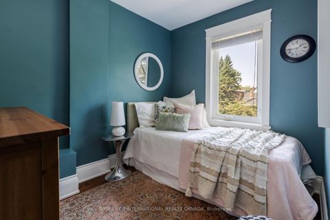 Photo 14 at 2 Rexford Road, Bloor West Village, Toronto