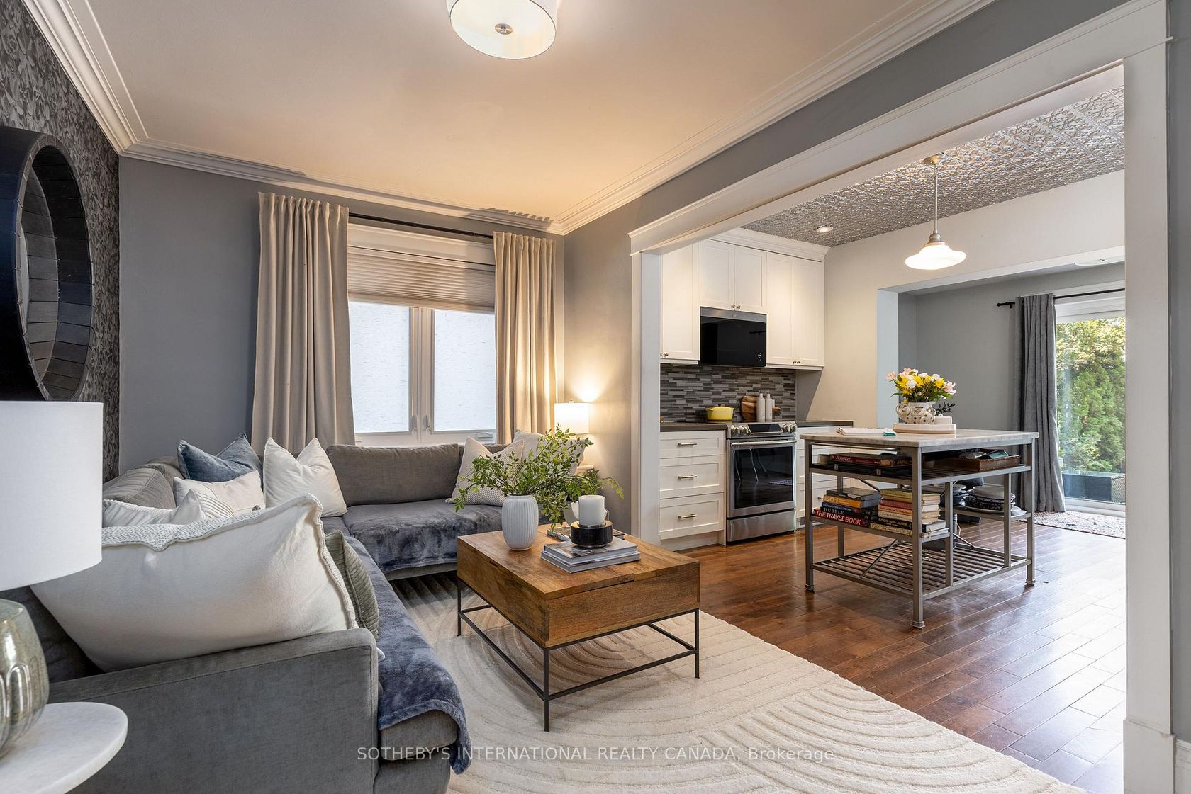 2 Rexford Road, Bloor West Village, Toronto 