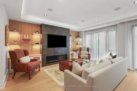 Photo 17 at 90 Roe Avenue, Lawrence Park North, Toronto