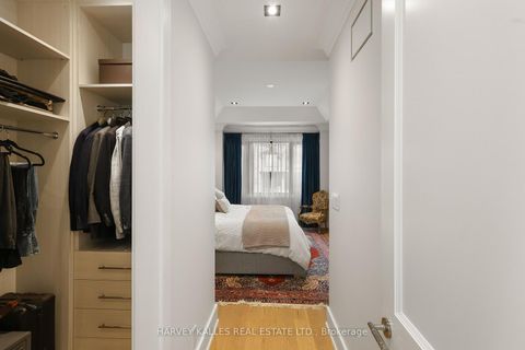 Photo 24 at 90 Roe Avenue, Lawrence Park North, Toronto