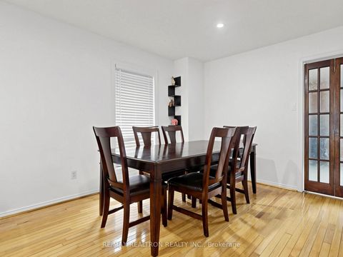 Photo 12 at 101 Chieftain Crescent, Allandale Centre, Barrie