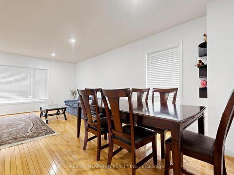 Photo 15 at 101 Chieftain Crescent, Allandale Centre, Barrie